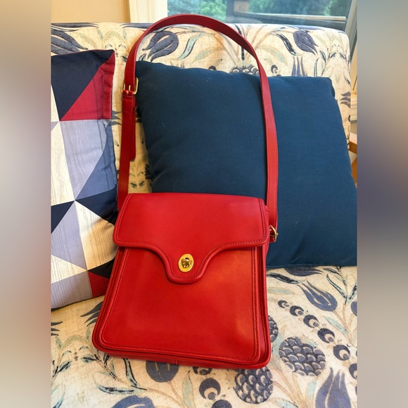 Coach Handbags - Rare Vintage COACH Shelton bag, leather, Red